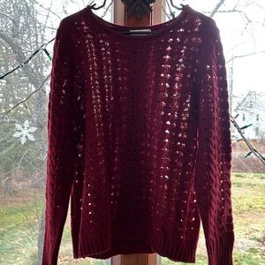 Christopher and Banks open weaved sweater
XL EUC. Cranberry colored